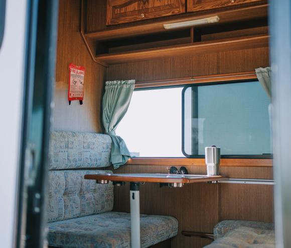 Caravan fire blanket